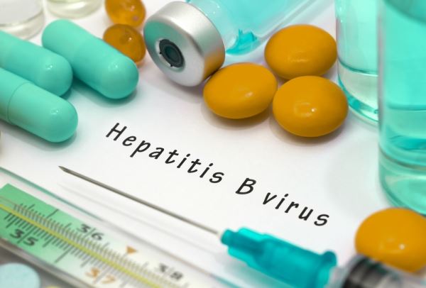 Гепатолог назвал самое частое место заражения гепатитом B