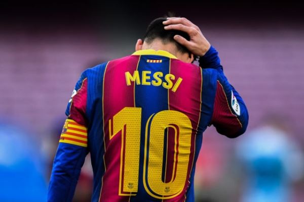 Месси покинул футбольный клуб «Барселона»