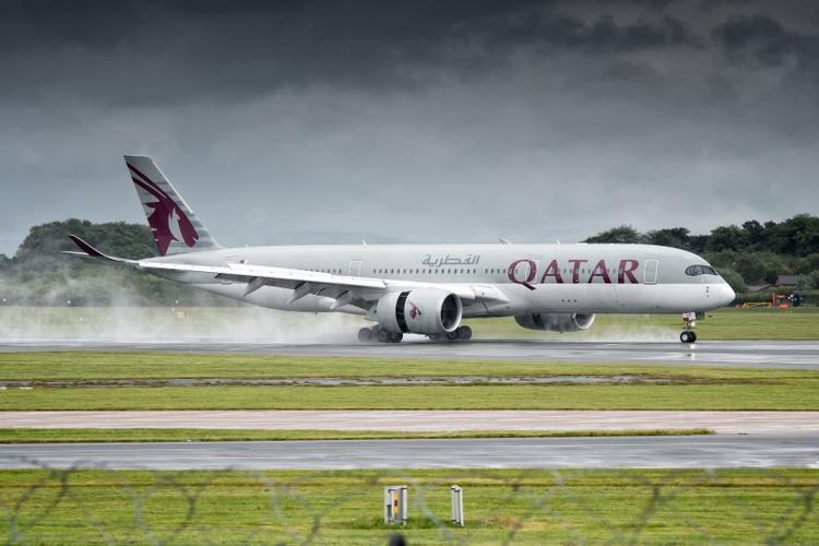 Qatar Airways отказалась эксплуатировать 13 самолетов Airbus A350 из-за дефектов фюзеляжей