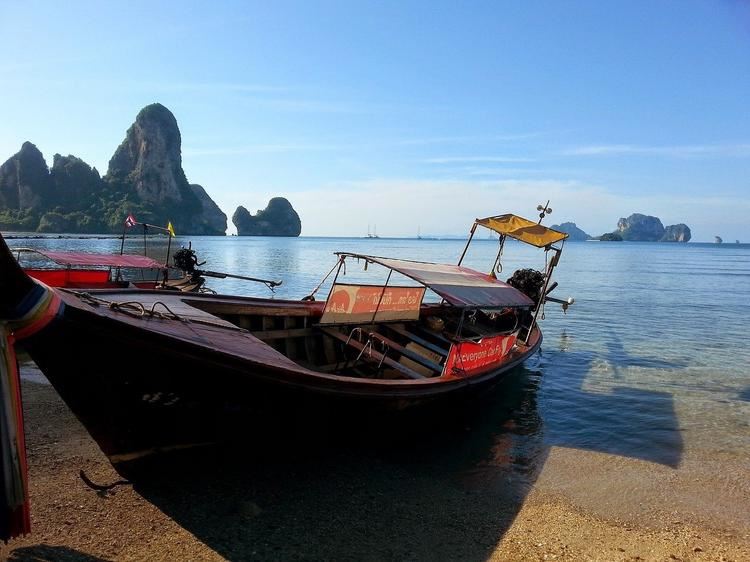 В течение августа Таиланд откроет для туристов еще несколько популярных островов
